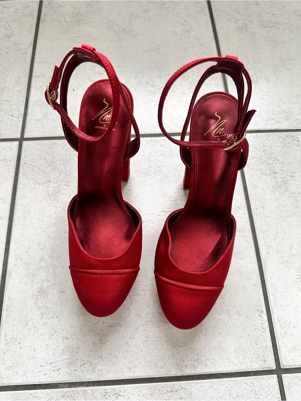 Antonio Melani x The Nat Note Pia pumps Women's Red Ankle-Strap Platform Heels 9